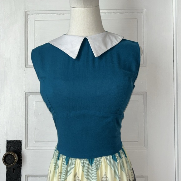 QUEEN OF HEARTS BY LETTY TENANT RETRO COLLARED DRESS - Picture 2 of 10